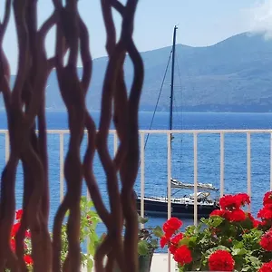 https://halgoduria.sicilyhotelsitaly.net